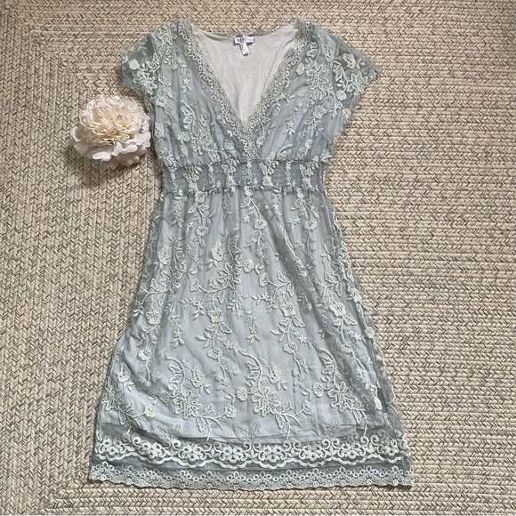 VENUS | Dresses | Sage Green Lace Dress | Poshmark VENUS | Dresses | Sage Green Lace Dress | Poshmark